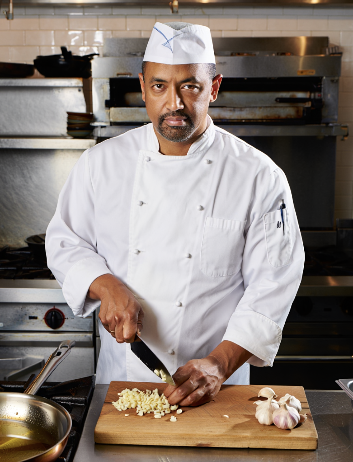 Свежие лавровые листья с фермы